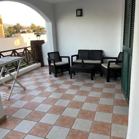 Rocas Del Mar Costa Del Silencio